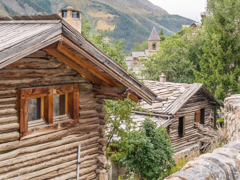 Rénovation d'un chalet : le guide complet